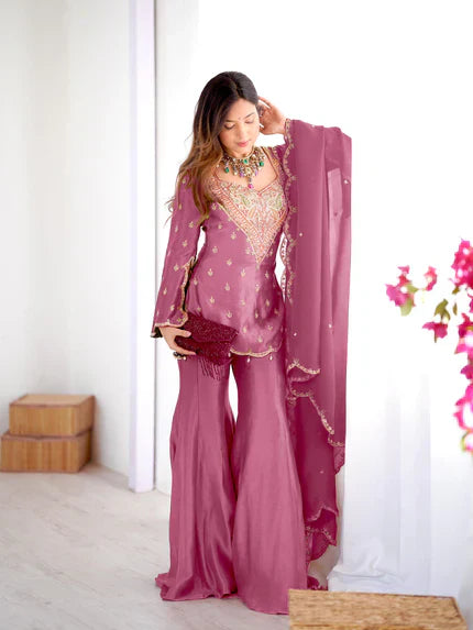 Trendy western wear outfit for Indian women