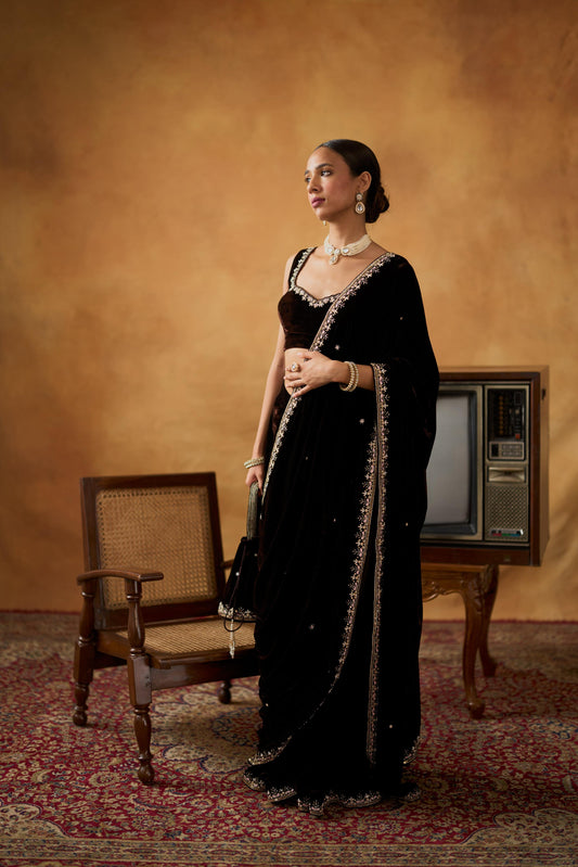 Black Pure 9000 Velvet saree with embroidered lace border premium wedding wear front view - WishTown Fashion Club