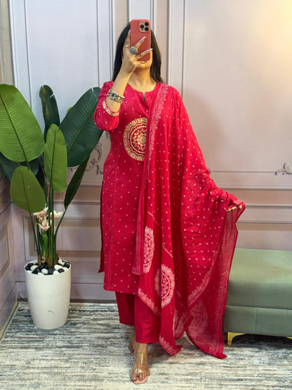 Beautiful cotton kurti pant and dupatta set - WishTown Fashion Club®