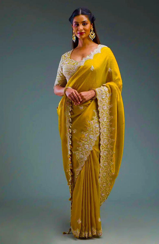 Gold crush silk saree in premium soft fabric with unstitched matching blouse for wedding and festive wear – WishTown Fashion Club