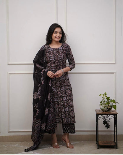 Three piece cotton kurta pant dupatta set - WishTown Fashion Club®