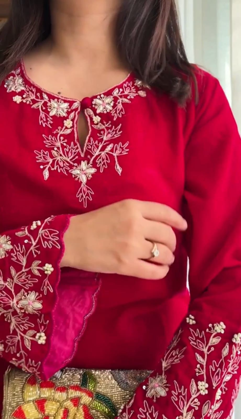 Dark pink cotton kurta with flared pants and scalloped detailing - WishTown Fashion Club