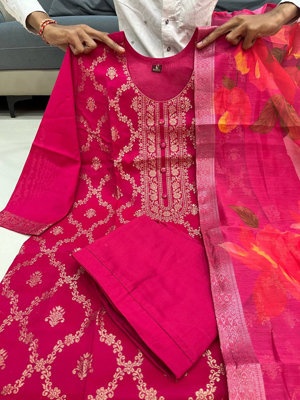 Dark pink traditional Banarasi silk suit with cotton lining - WishTown Fashion Club