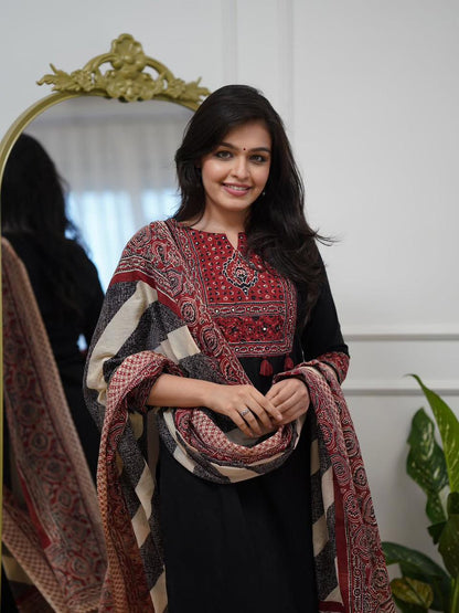 Black elegant kurti set with detailed yoke work close up - WishTown Fashion Club