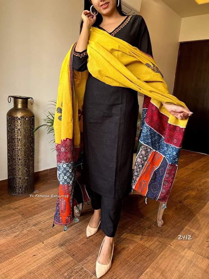 Black traditional embroidered kurti pant dupatta set stylish side view - WishTown Fashion Club