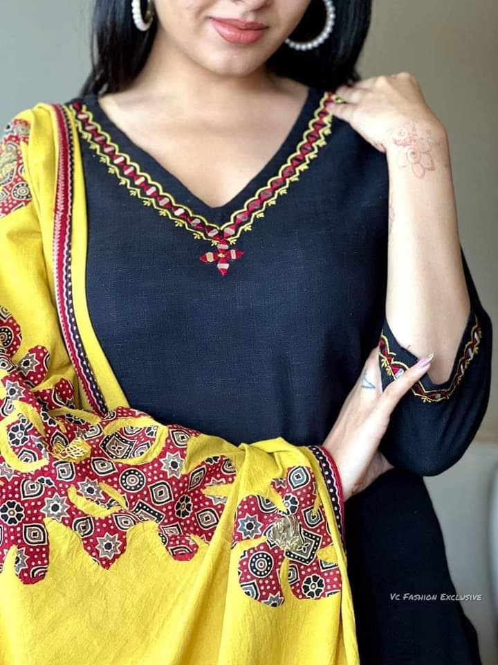 Black traditional embroidered kurti pant dupatta set stylish side view - WishTown Fashion Club