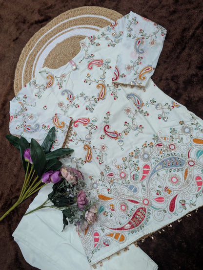 White elegant ethnic co ord set in heavy crepe silk fabric full outfit look - WishTown Fashion Club