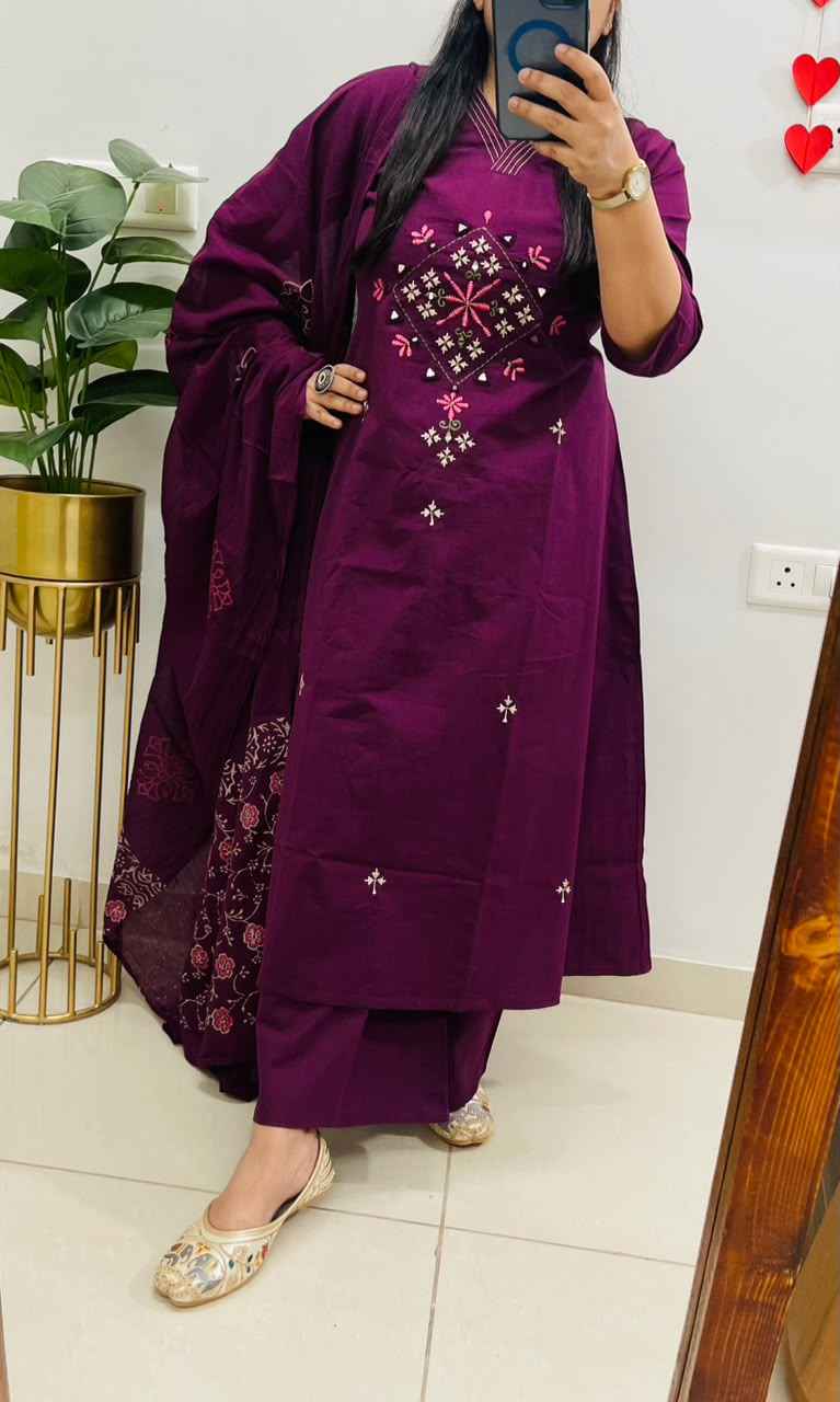 Heavy Cotton Embroidery Work Kurti Set