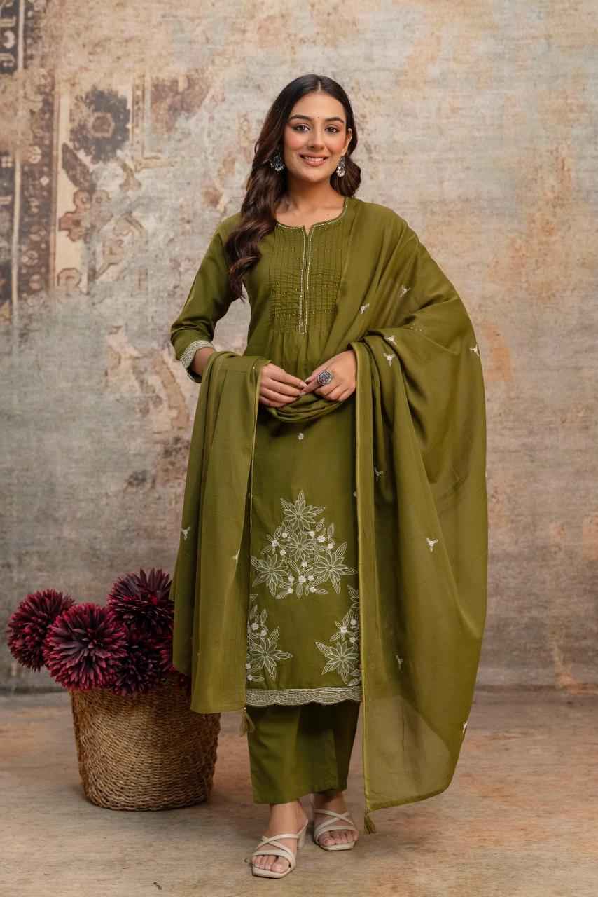 Heavy Cotton Embroidery Work Kurti Set