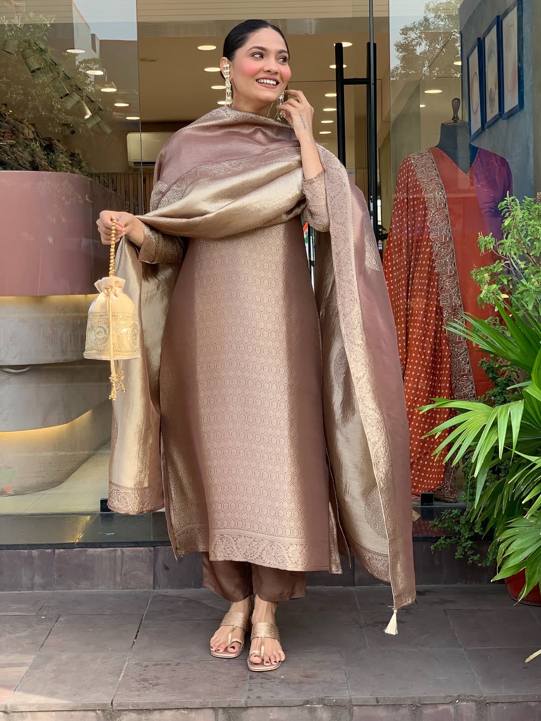 Pure Kanjivaram Glass Tissue Suit Set