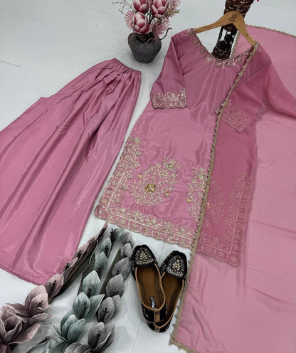 Side profile presentation of forty inch pink natural creap top showing comfortable micro cotton inner lining - WishTown Fashion Club