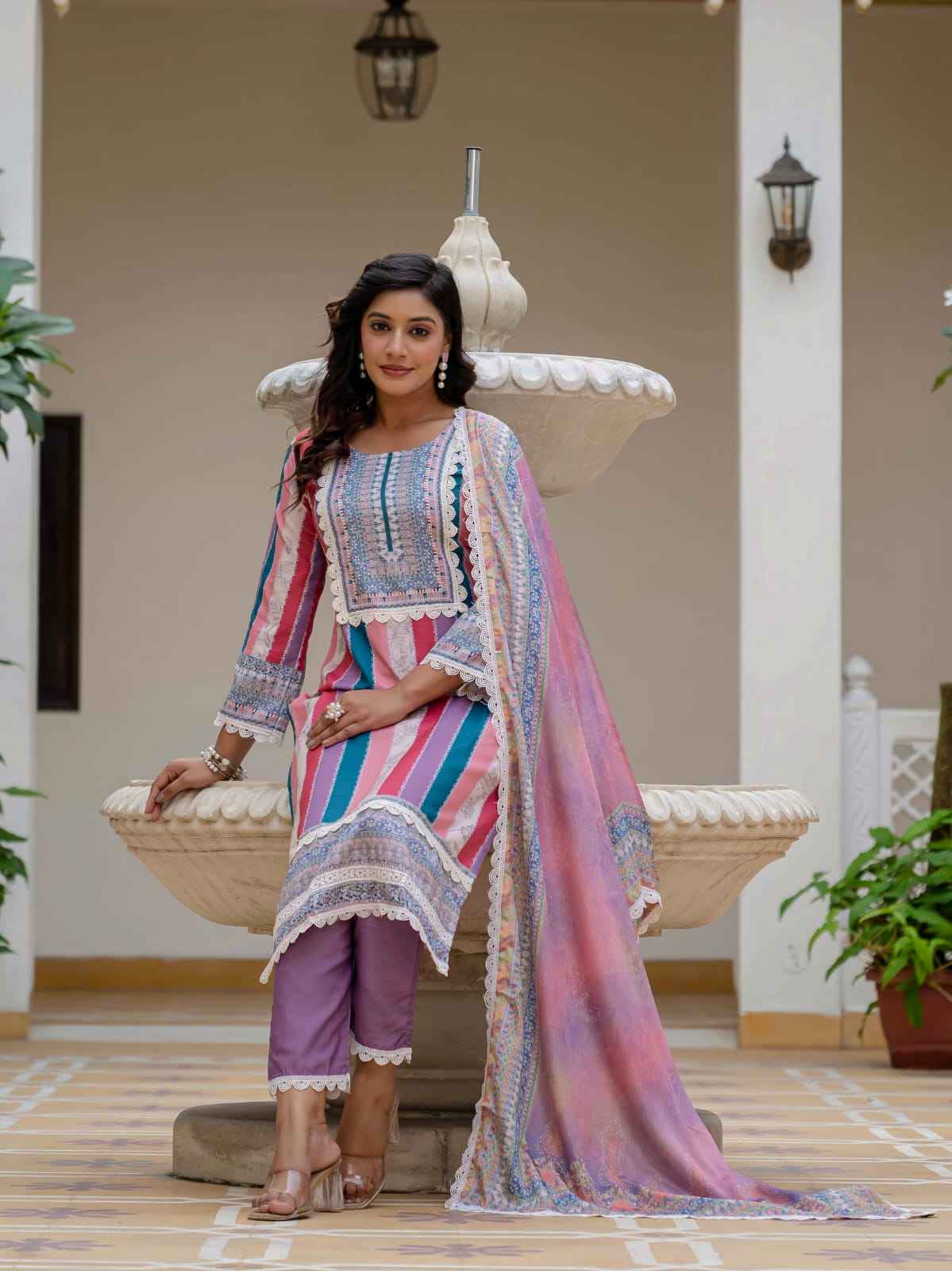 Printed Kurta Pant Dupatta Set