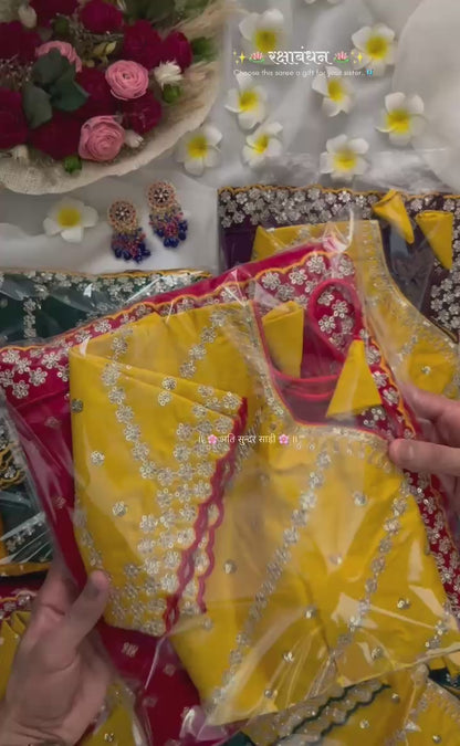 High definition retail showcase video displaying sequence shine and foil print detail on fandy silk saree - WishTown Fashion Club