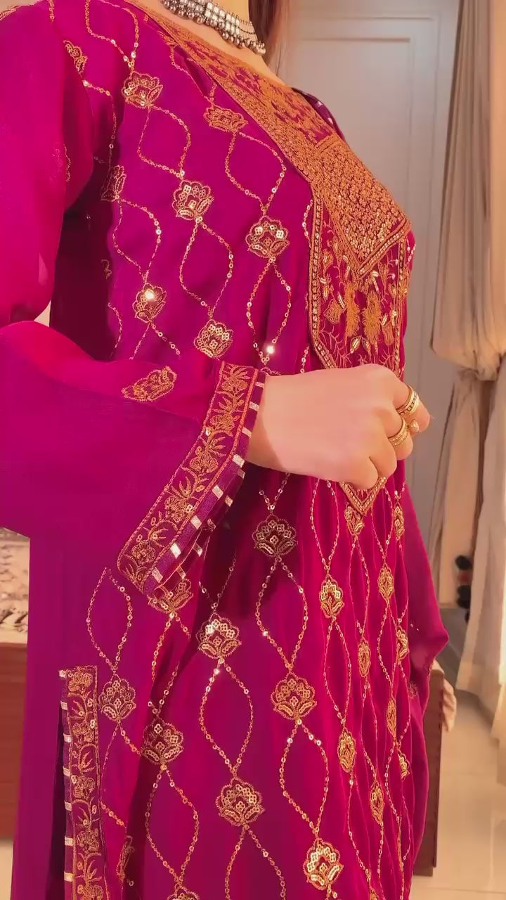 Dark pink ethnic kurti-pant-dupatta ensemble with soft inner and elegant detailing – WishTown Fashion Club